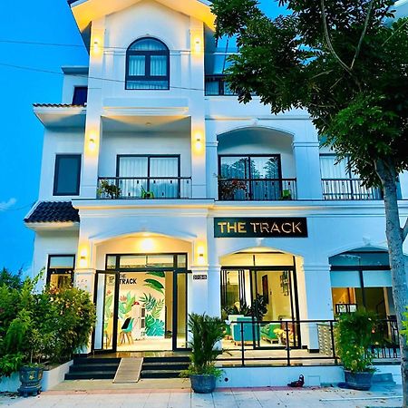 The Track Homestay - Near Bai Dai Beach Cam Lam Εξωτερικό φωτογραφία
