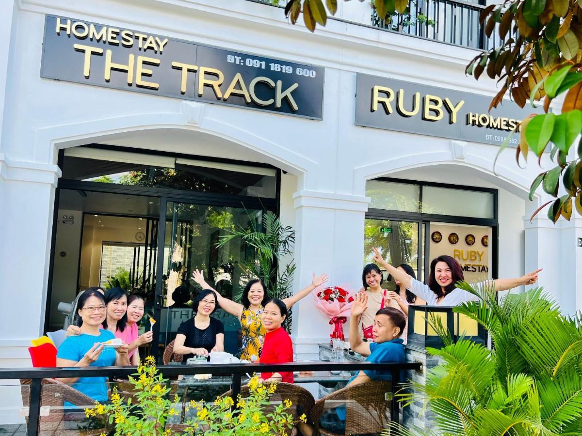 The Track Homestay - Near Bai Dai Beach Cam Lam Εξωτερικό φωτογραφία