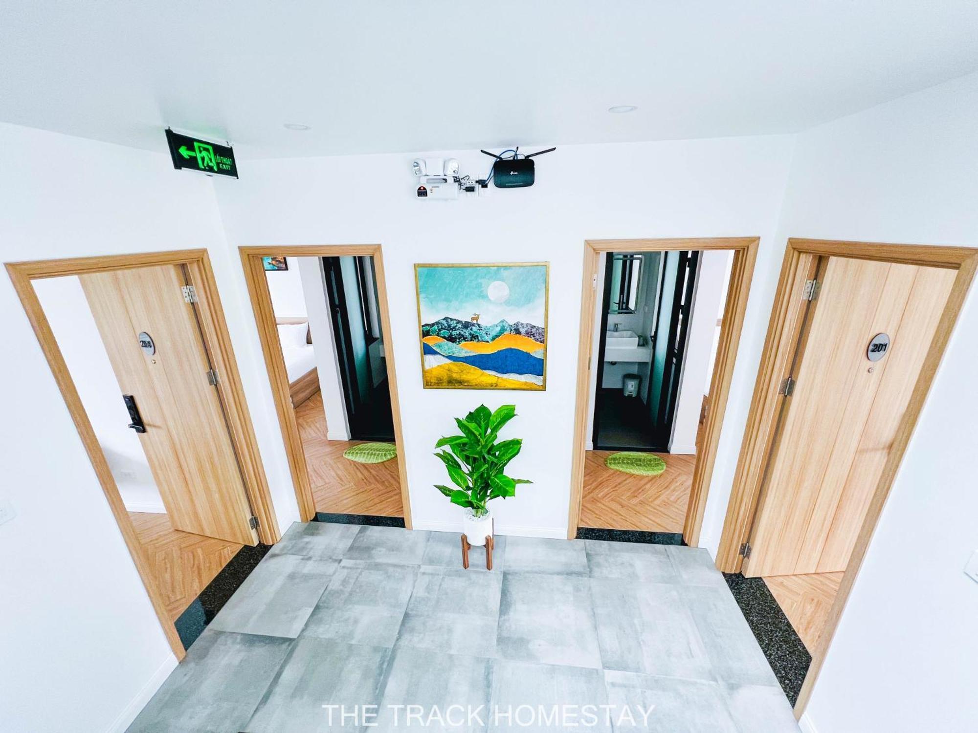 The Track Homestay - Near Bai Dai Beach Cam Lam Εξωτερικό φωτογραφία