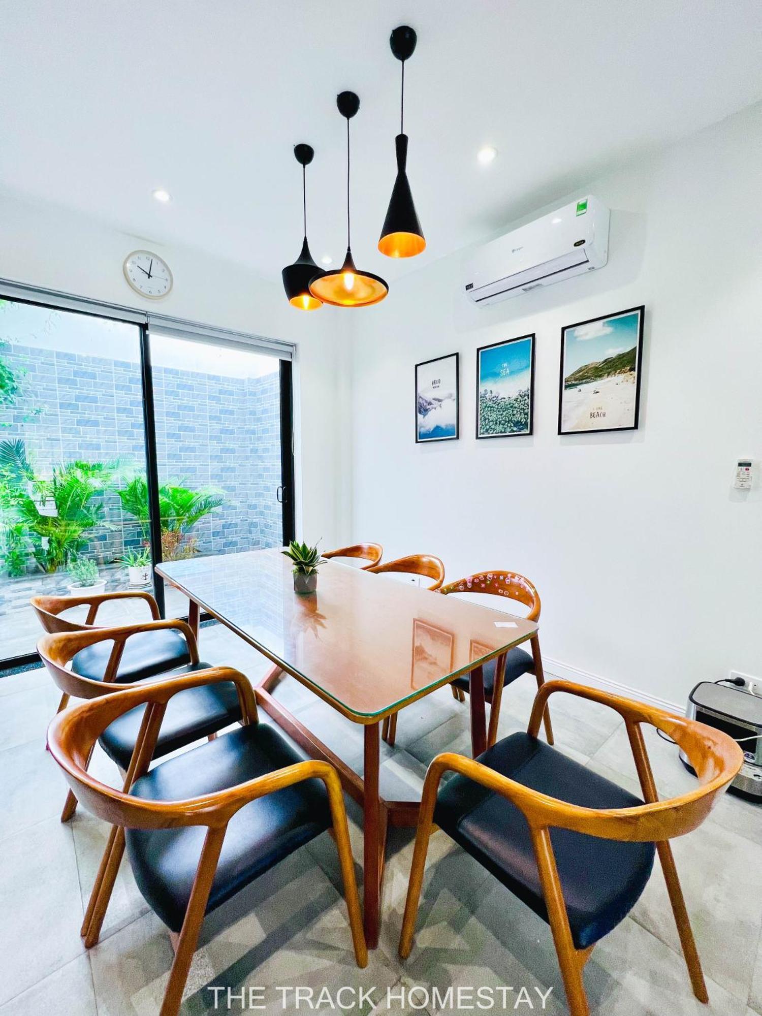 The Track Homestay - Near Bai Dai Beach Cam Lam Εξωτερικό φωτογραφία